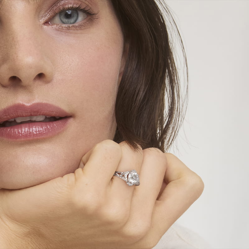 Diamond Filigree Vintage-Style Engagement Ring In Platinum